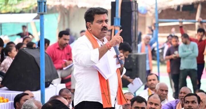 उप मुख्यमंत्री  विजय शर्मा ने तीन गांवों में 1.55 करोड़ रुपए के गौरव पथ निर्माण का किया भूमिपूजन